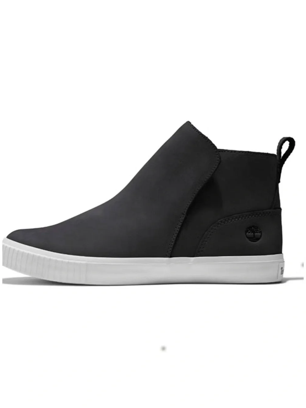 Timberland Skyla Bay Booties in Black Suede